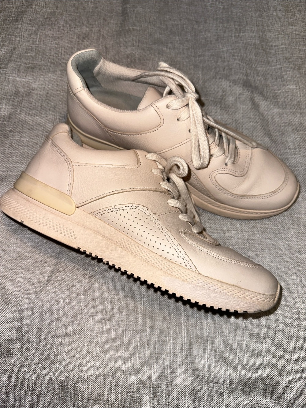 Everlane Cream Lace-Up Women's Sneakers